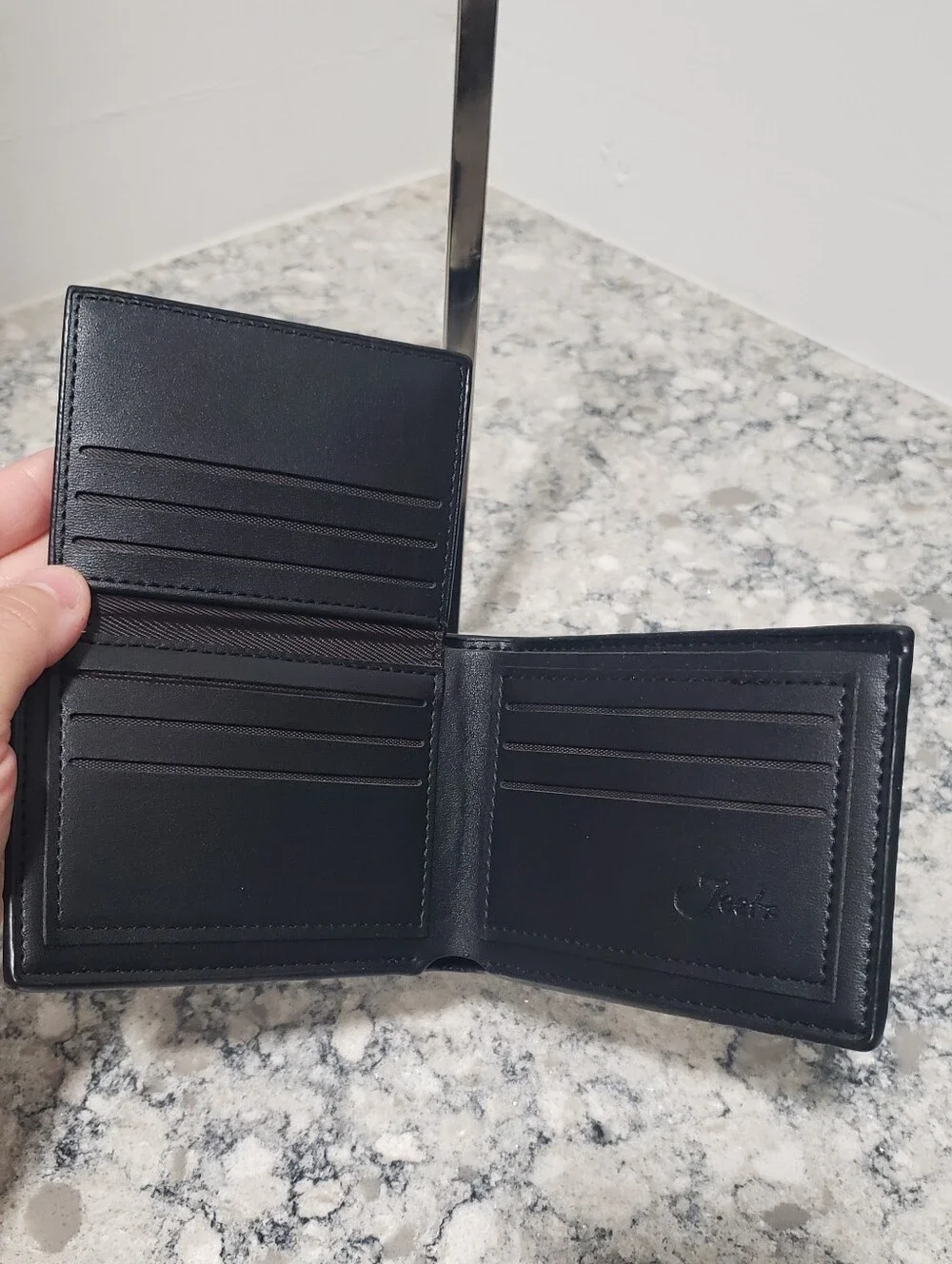 Jeetz Collection Men's Genuine Leather Wallet